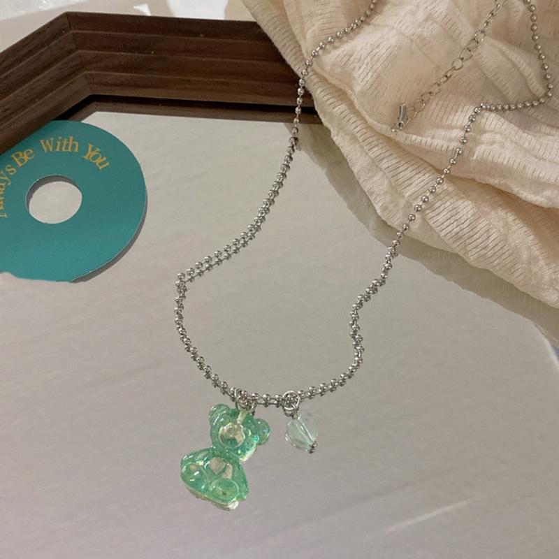 Pendant Clavicle Chain Bear Neck Jewelry Bear Pendant Choker Alloy Material Beaded Necklace for Fashion Ladies Teens