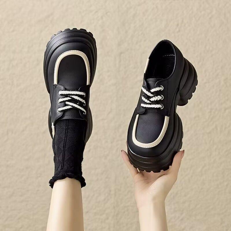 

Универсальные женские туфли на платформе, новая весенне-осенняя модная модель, на среднем каблуке, с увеличивающей рост подошвой 40 чёрный