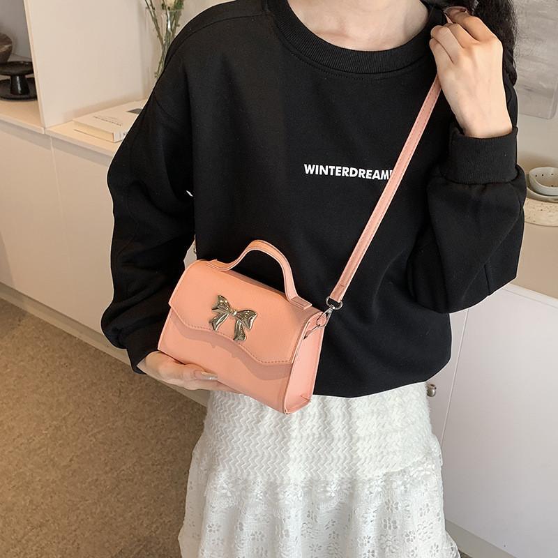 Stylish Small Handbag For Women 2024 Trendy Bow Accent Cute Casual Crossbody Bag