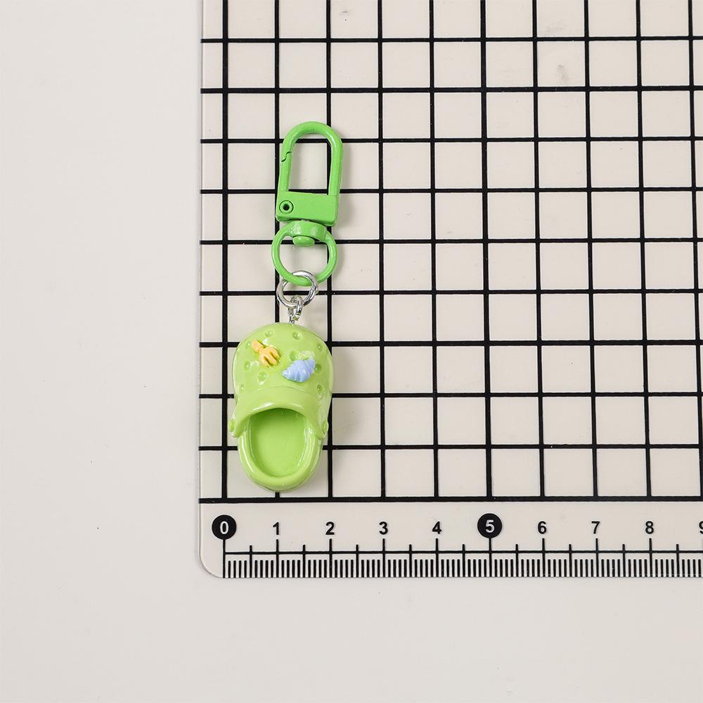 Colorful Girlish Heart Crocs Keychain Pendant - Cute Bestie Jewelry Charm DIY Accessories