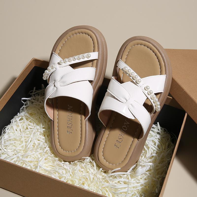 Thick-soled Pearl Slippers for Women To Wear 2025 Summer New Fairy Style with Skirt Lazy Small One-word Drag