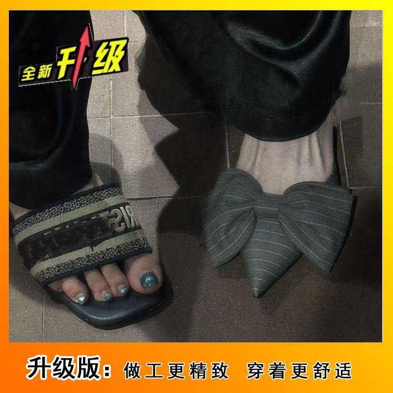 

Нежные бантики, крутые тапочки, туфли-одиночки, французский вечерний бриз с юбкой, сумка, каблуки-шпильки, сказочные туфли, весна 2025 40