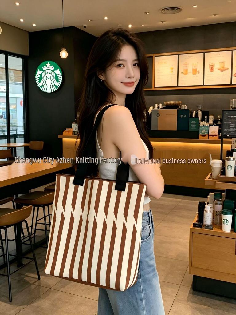 Korean Chic Crochet Mesh Shoulder Bag – Women’s Hand-Knitted Large Tote for Summer Beach