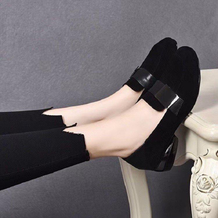 Soft sole soft surface comfortable single shoes autumn new soft leather Doudou shoes thin shoes matte leather