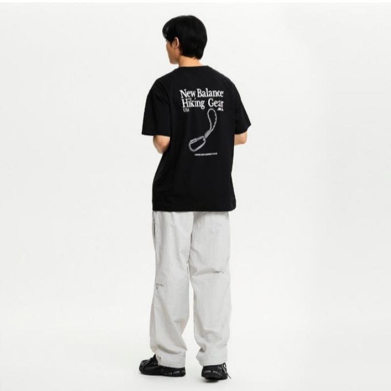 New Balance Short Sleeve Tee Nqj Nbnee22453 19 Uni Frozen Carabiner Short Sleeve Tee