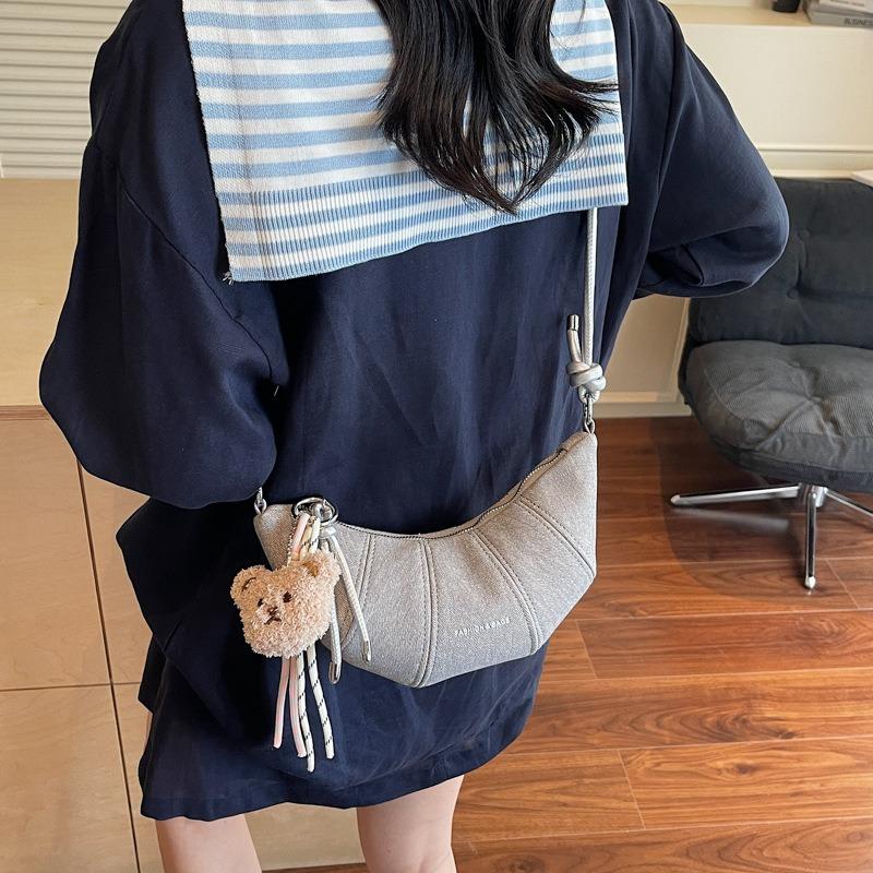 Niche Bag Women's Summer New Versatile Shoulder Messenger Bag Croissant Bag Casual Dumpling Bag