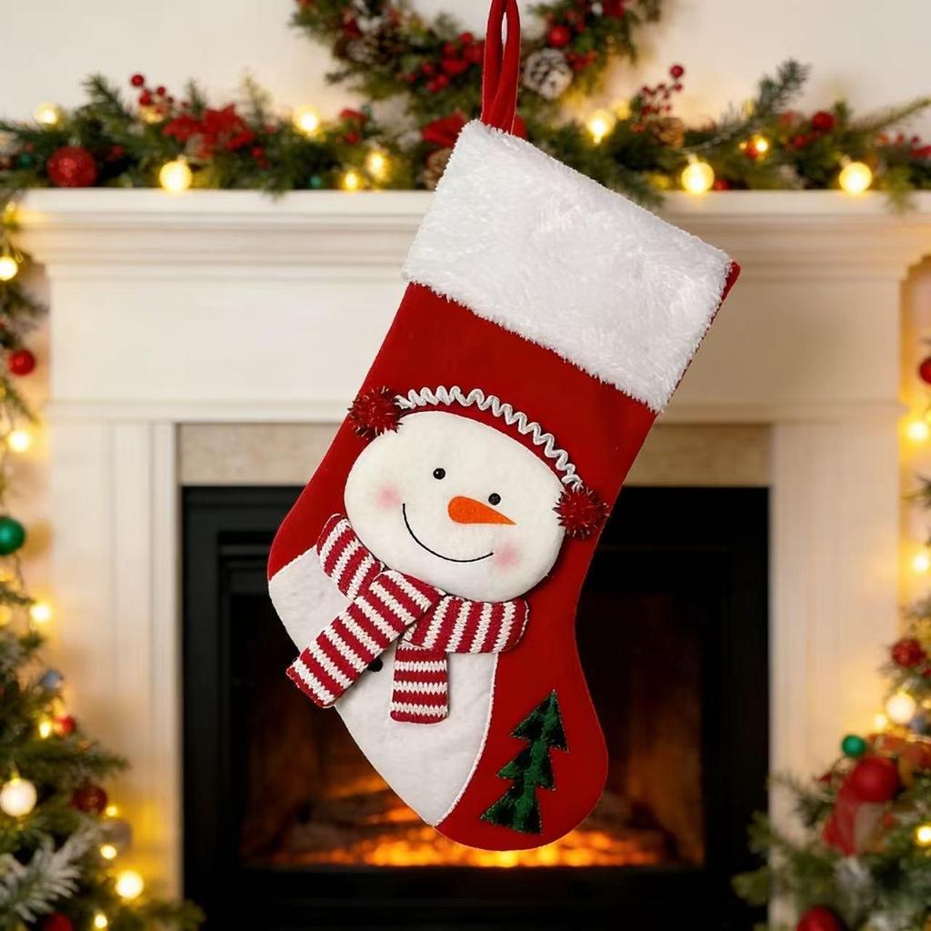 Santa Claus Gift Bag Pendant for Christmas Tree & Stocking Decoration