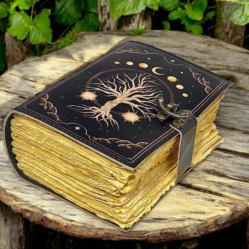 Tree of Life Leather Grimoire Journal: Blank Book of Shadows, Vintage Lock