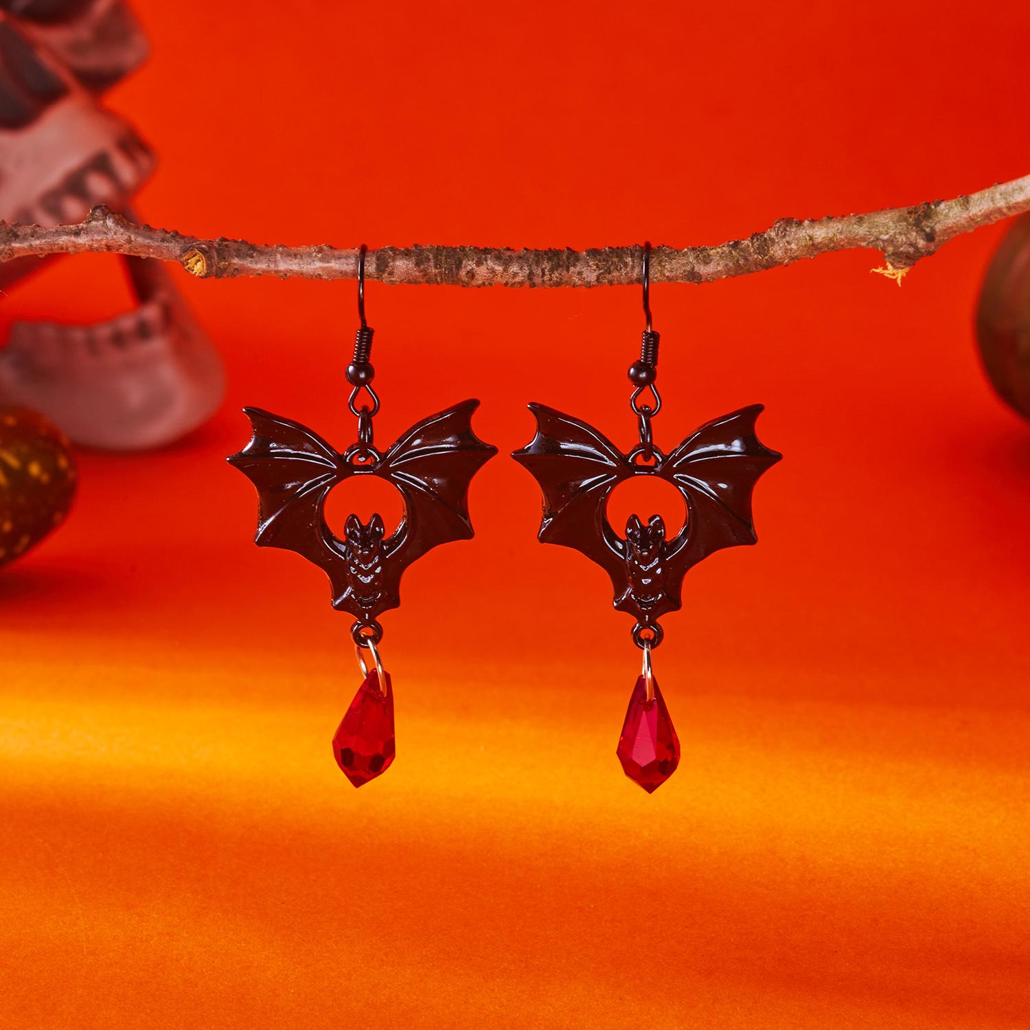 

Dainty Halloween Skeleton Bat Drop Earrings for Women Gothic Skull Spider Pumpkin Palm Moon Star Tassel Earrings Jewelry Gift