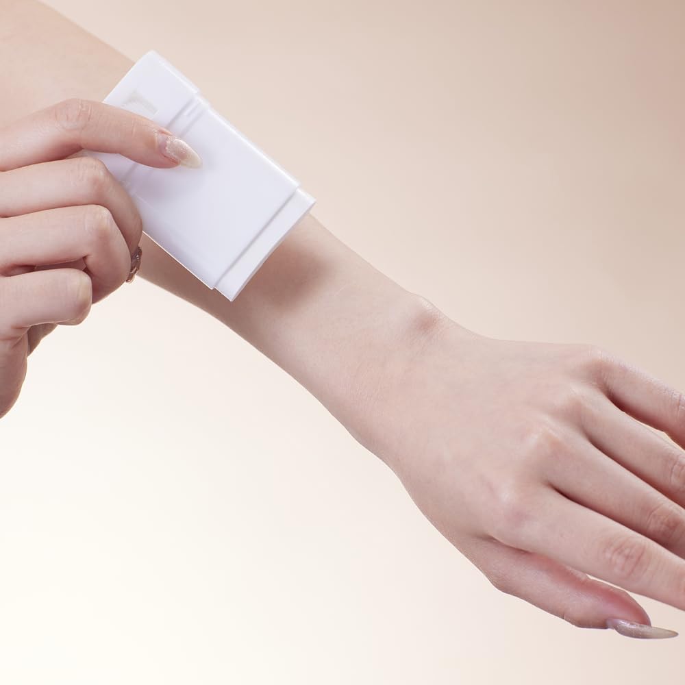 Medicinal whitening UV stick formula that is gentle on the Tone up 50g Featured in [Quasi-drug] (non-chemical skin) Fragrance-free, colorant-free