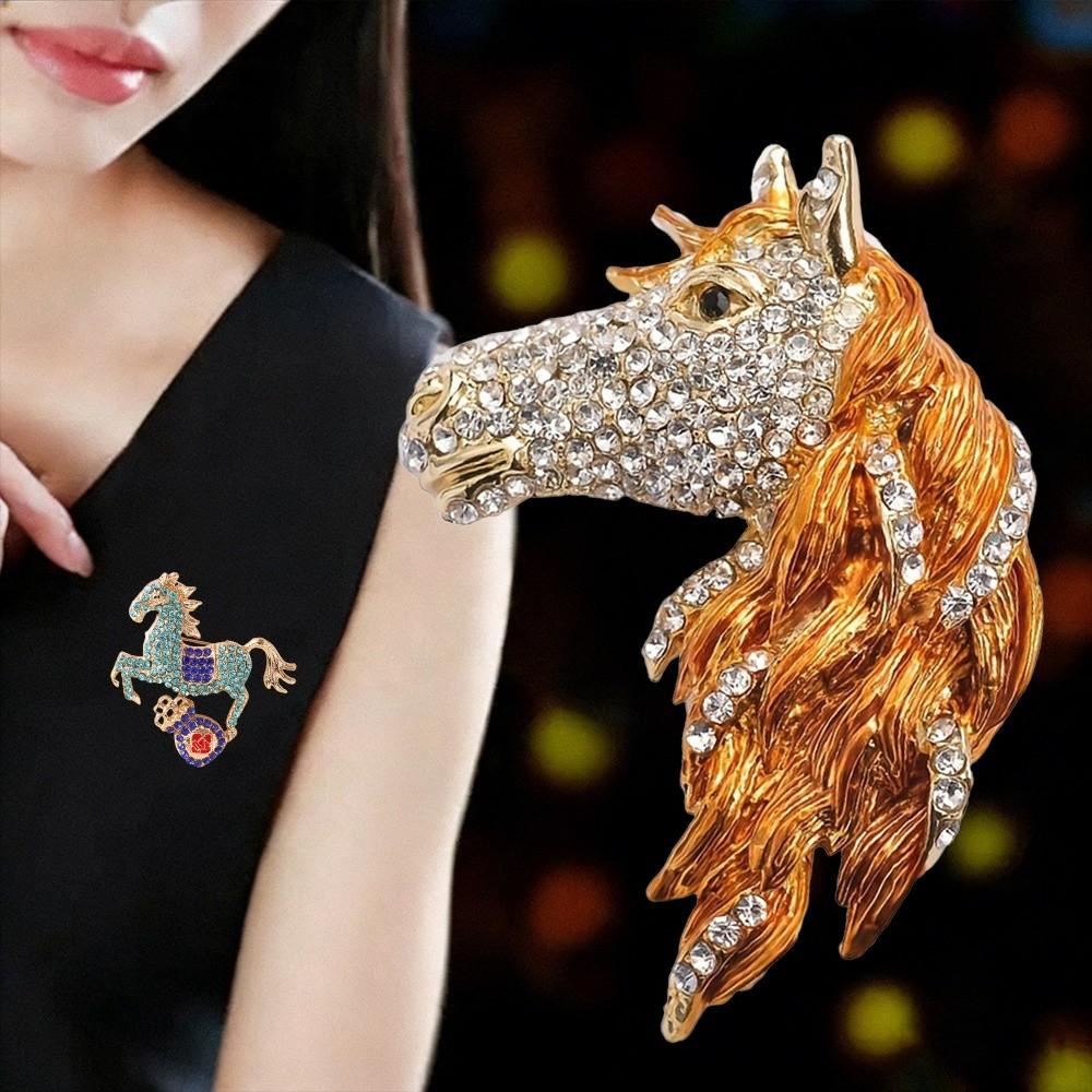Rhinestones Running Horse Brooch Decorative Zodiac Animal Badge Brooch Pins  Jewelry Accessories