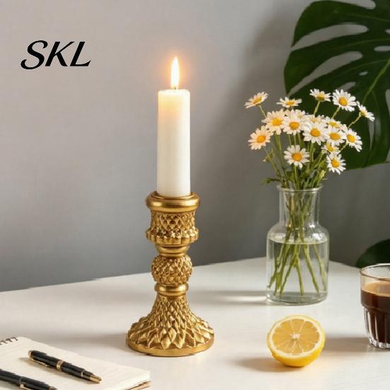 Elegant Candle Holder Vintage Taper Holder, Nostalgic Resin Candlestick Decorative Soft Decoration Accessories Stand for Wedding Party Dinning