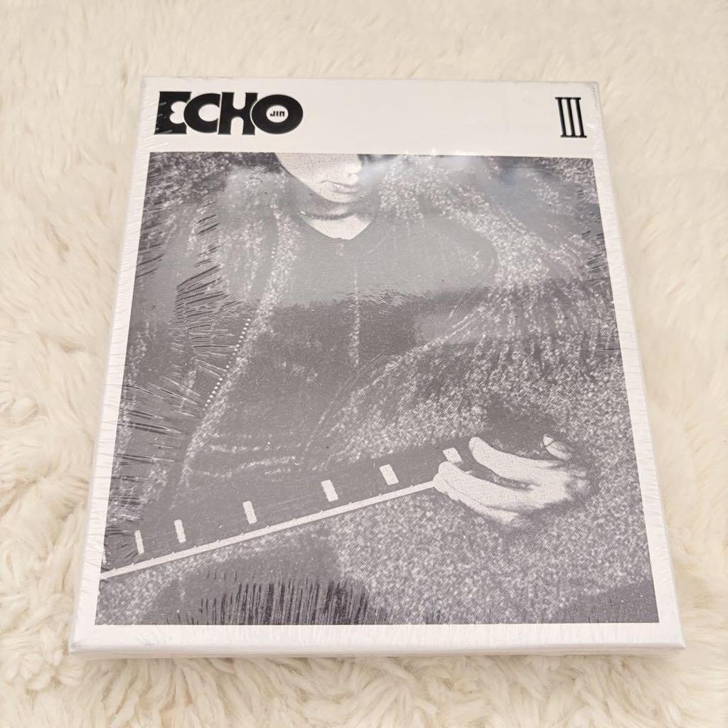 [USED] BTS JIN runseokjin Echo Capsule Toy Can Badge