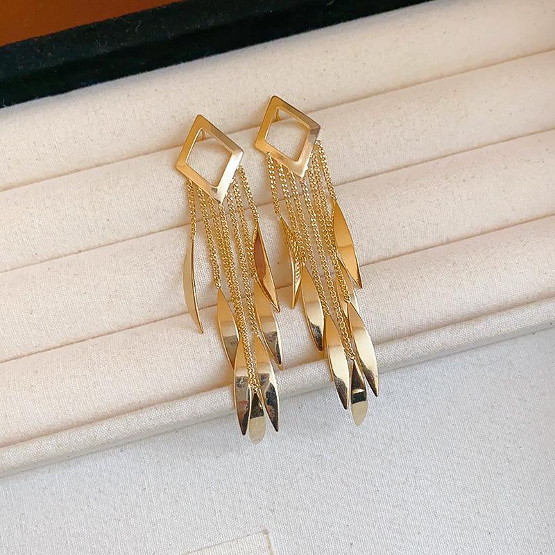 Vintage Silver Needle C-Shaped Diamond Pearl Stud Earrings - Elegant and Versatile Niche High-End Jewelry