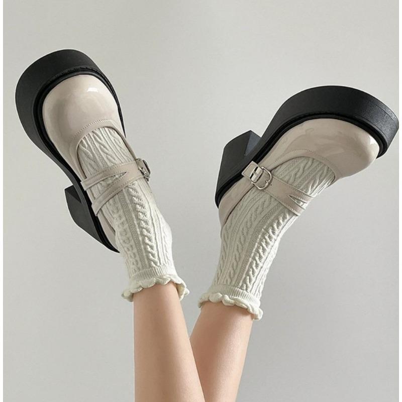 Fench Retro Ankle Buckle Platform Pumps Women Japanese Style Patent Leather Mary Jane Shoes Woman Punk Thick Heels Lolita Shoes