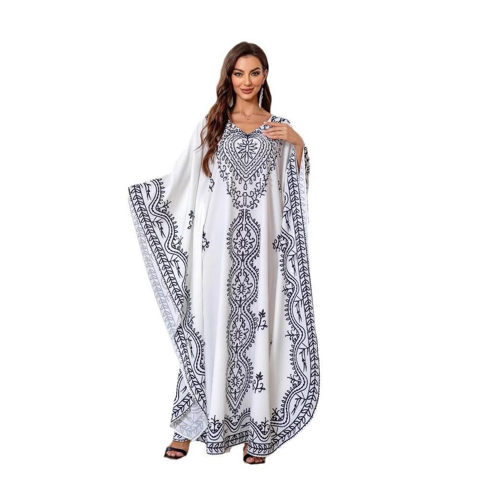 Batwing Sleeve Plus Size Muslim Abaya - Long, Loose-Fit Dress for Women