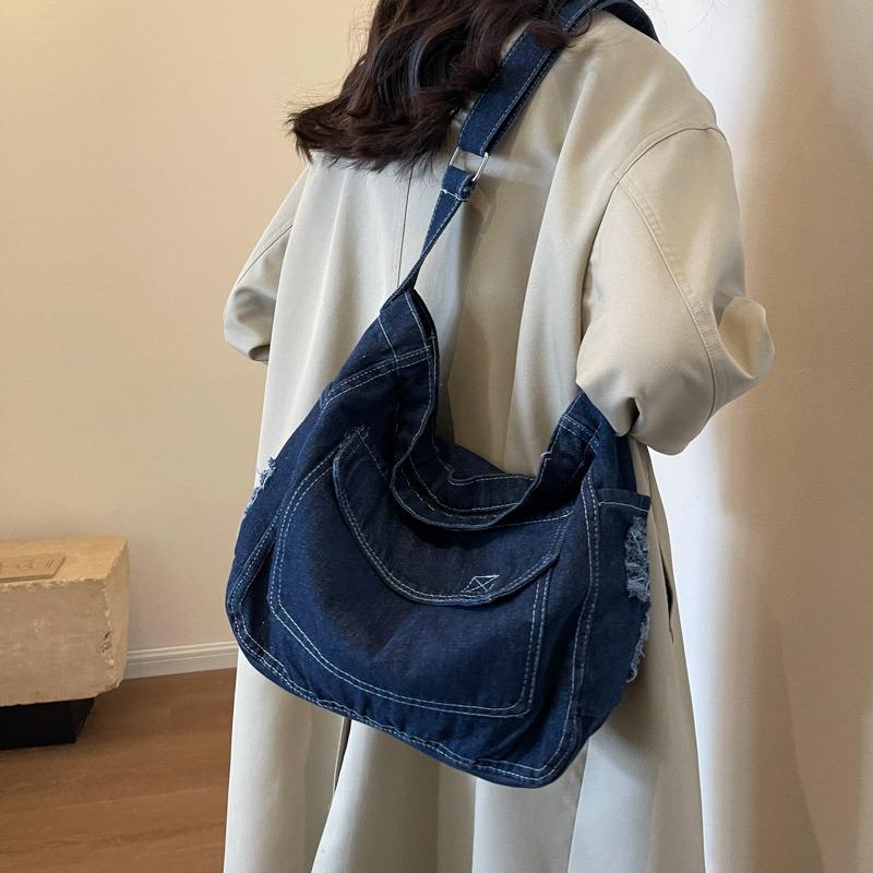 

2025 New Denim Bag Ladies Casual Hundred Shoulder Tote Bag