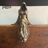 Feminin Gotisk Skulptur Dödsgudinna Figur, Eterisk Huvförsedd Figur Skulptur, Mörk Flödande Klänning Staty Fantasy Samlarobjekt för Skrivbord Bokhylla