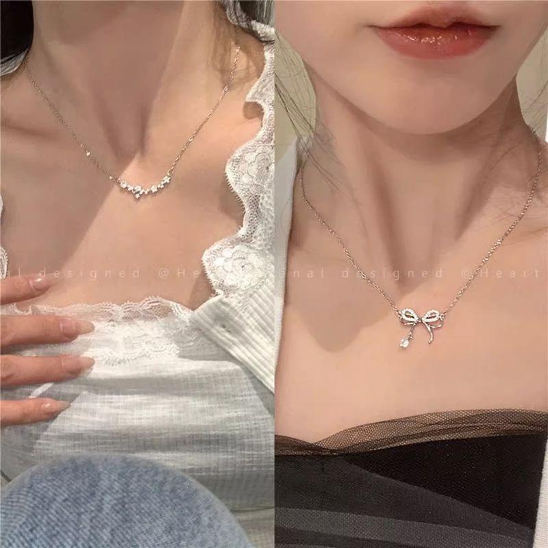 

Exquisite Necklace for Women 2025 New Arrival Fancy Light Luxury Minority Student Party Ornament XINGX Butterfly Clavicle Chain Zircon star + double Bows necklace 2]