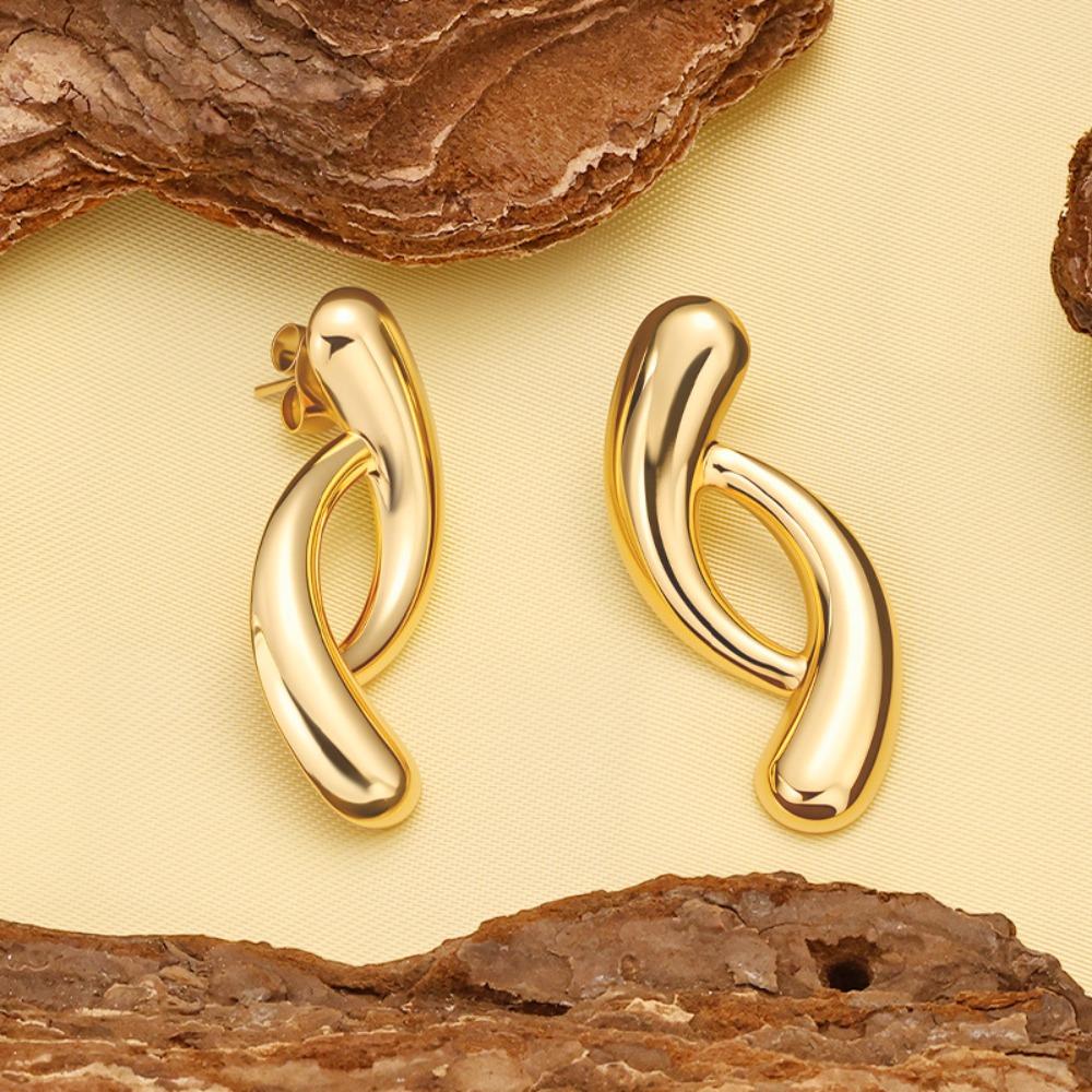 Temperament Simple Stainless Steel Gold Color Hollowed-out Geometry Stud Earrings for Women Retro Fashion Does Not Fade Jewelry