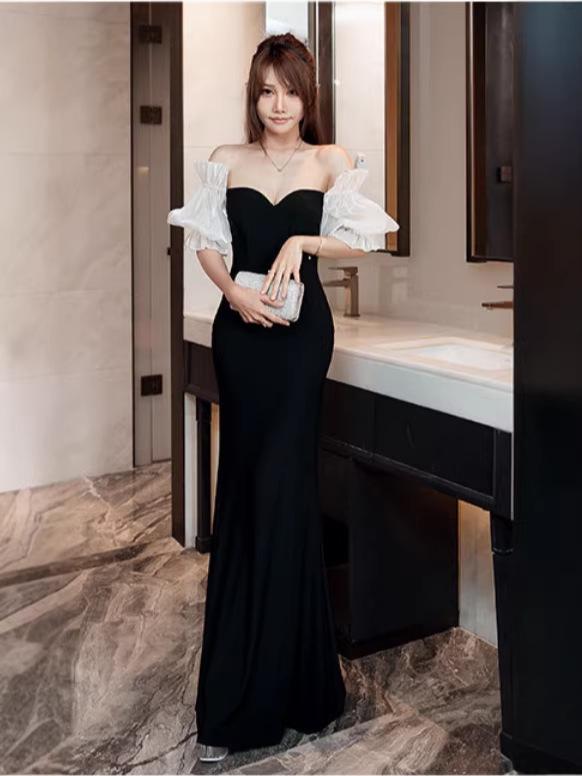 Glamorous Black Evening Gown for Women - Slimming & Elegant Party Dress