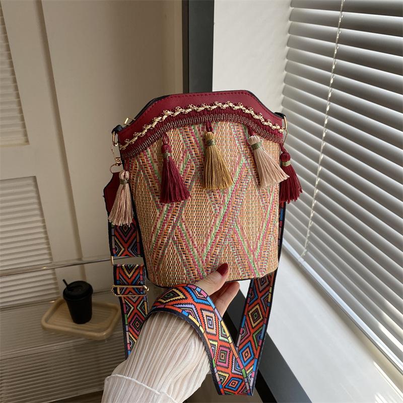 

Модная сумка на одно плечо в художественном и этническом стиле Su Crossbody Маленькая женская сумка-ведро красный