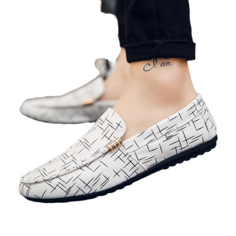 Spring and Summer Men's Shoes Men's Casual Shoes Trendy Shoes Men's Doudou Shoes Men's Lazy Shoes Breathable One Pedal Large Size 46