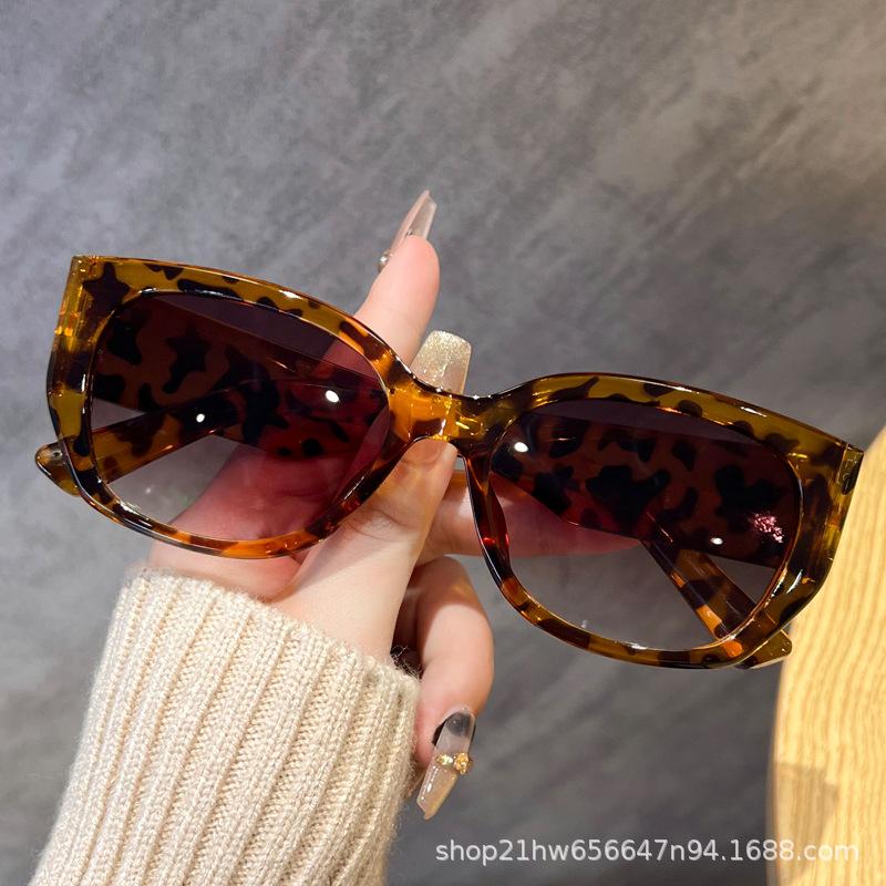 Korean Cat Eye Large Frame Sunglasses - Trendy, Slimming, High-End Outdoor Sun Protection