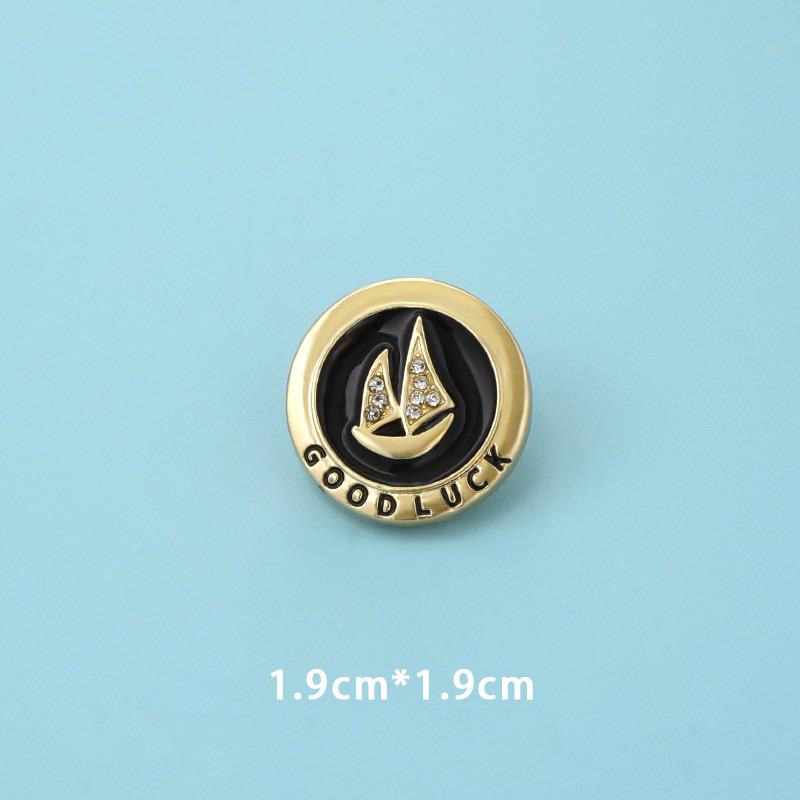 

Smooth sailing wishes sailing brooch simple graduation gift badge couple girlfriend clothing packaging accessories