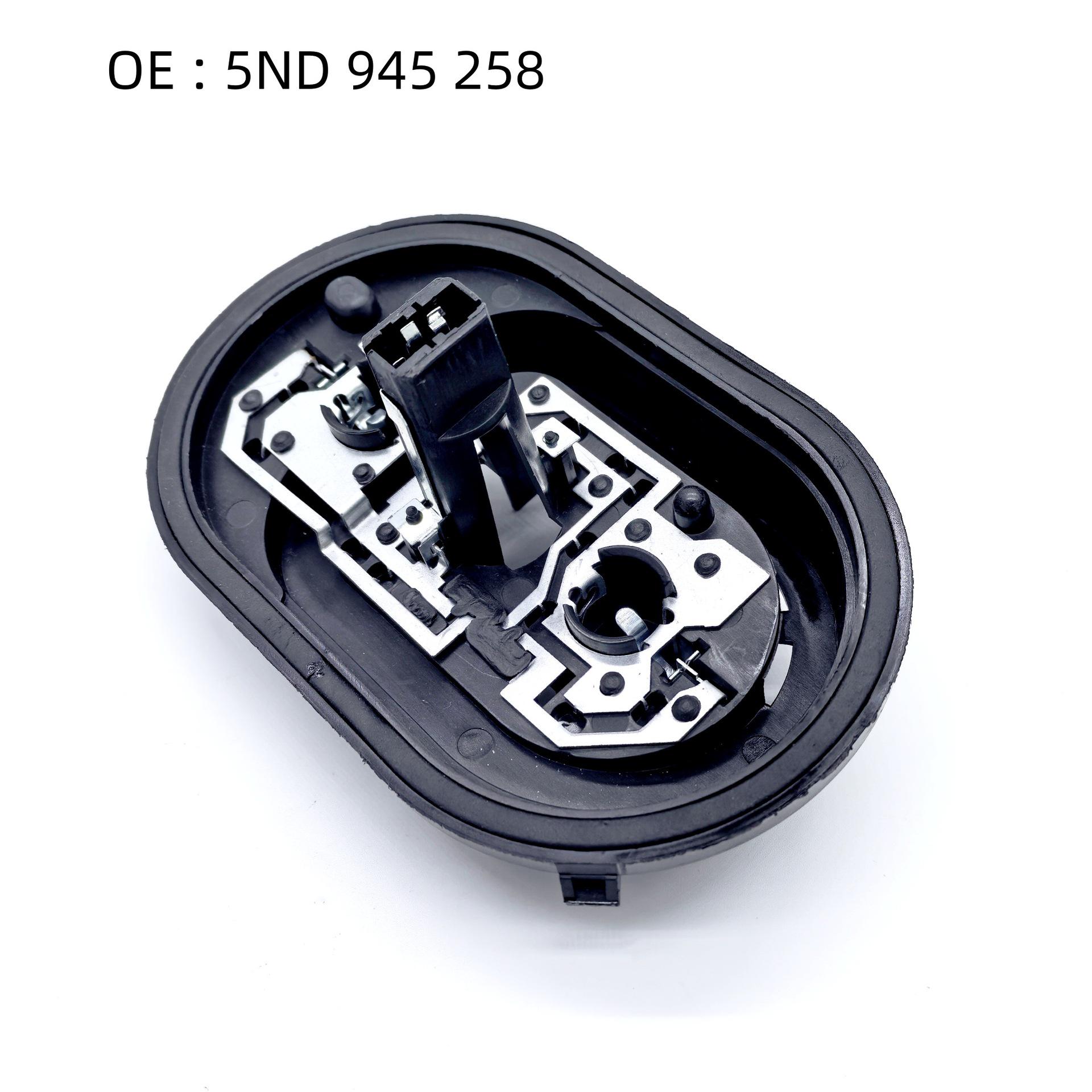 

Volkswagen Tiguan Задний фонарь Плата и патрон 5ND945257/5ND945258