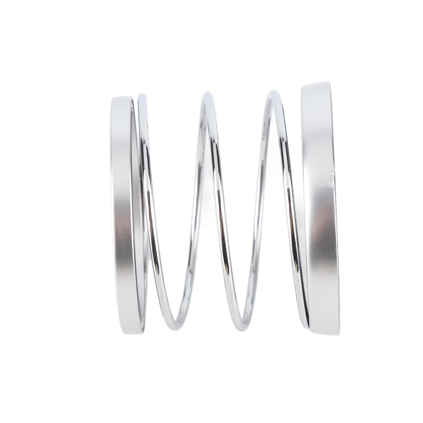 

Универсальный автомобильный весенний держатель для чашки для напитков, дорожный портативный держатель для бутылки с напитком (Серебряный) серебряный