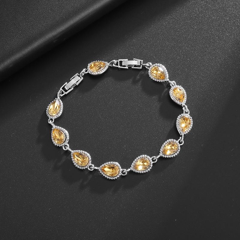 

Модный тренд Женский простой браслет с инкрустацией радужными драгоценными камнями Легкая роскошь Высококлассные ручные украшения