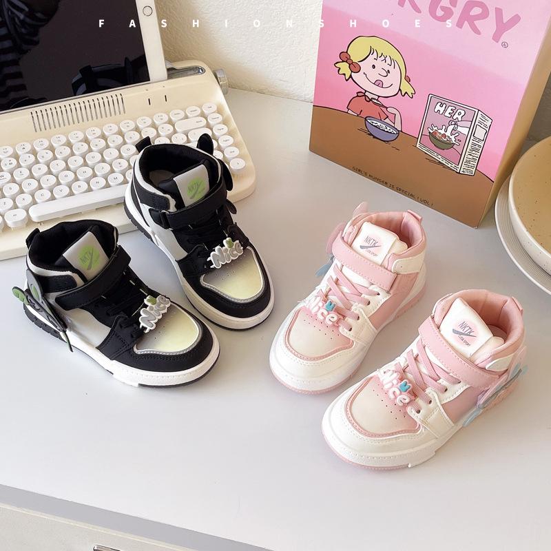 Girls high-top board shoes 2025 spring and autumn new foreign style versatile popular children's sports shoes student casual shoes