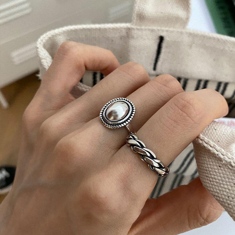 

925 Silver Rings Couples Accessories Fashion Vintage Twist Design Round Shape Geometric Thai Silver Jewelry resizable