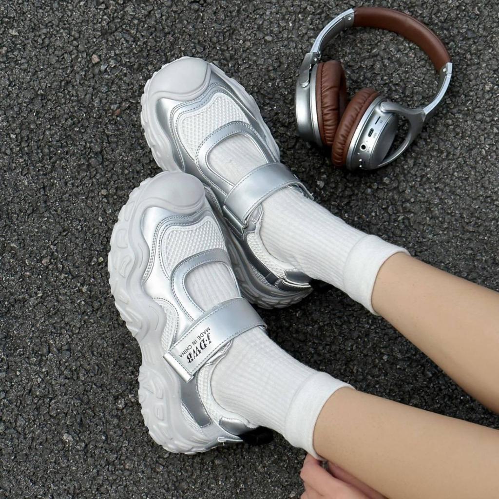 Thick-soled Ugly Cute Sports Sandals Women's Summer 2025 New Casual Breathable Hollow White Shoes Velcro Bag Head Sandals