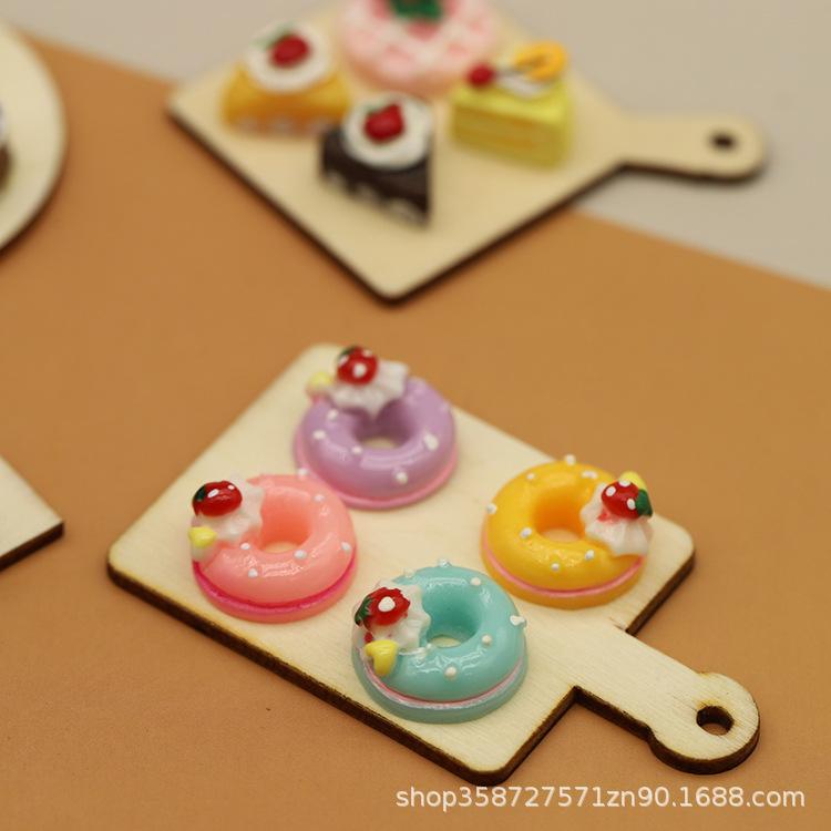 Diy Mini Wooden Board Cake Base Pizza Tray Simulation Food Play Ultra-Light Clay Decoration Doll House Small Ornament