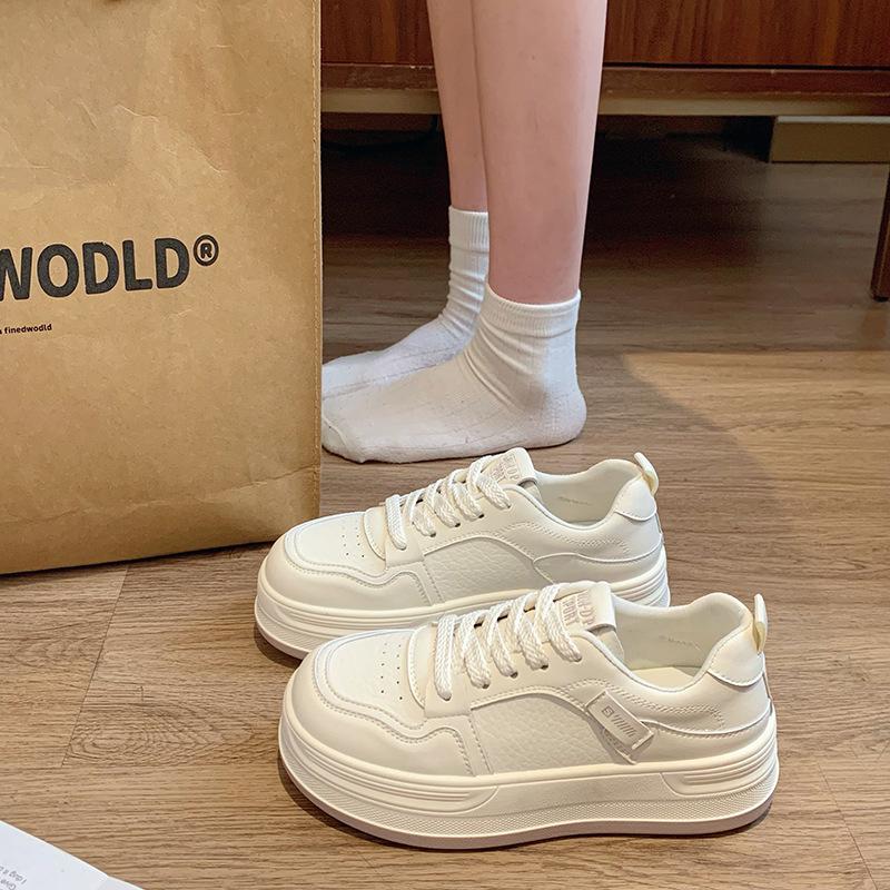 

Новая осенняя кожаная мода 2025 года, повседневная обувь на шнуровке на толстой подошве, женские кроссовки на небольшой платформе, женские белые туфли 35 фиолетовый