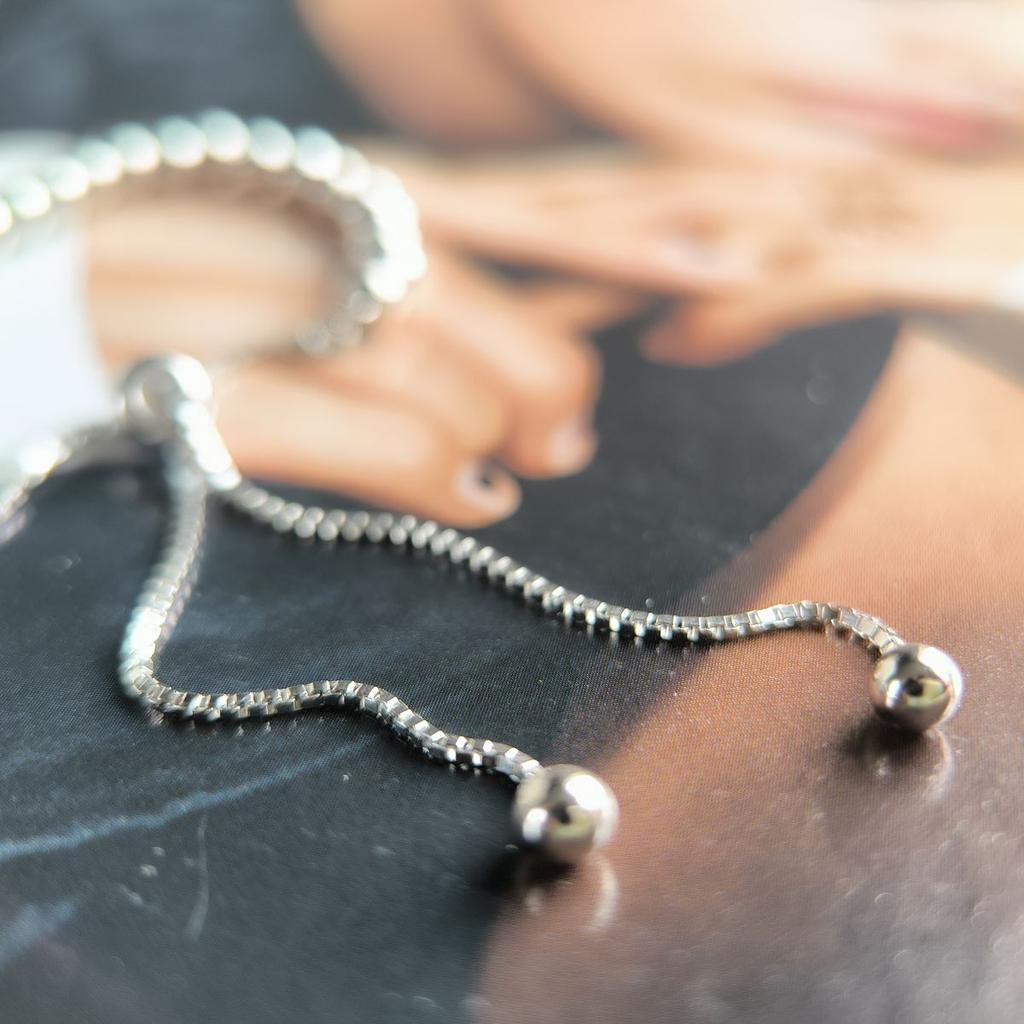 Серебряный браслет с без камней, вес изделия 4,6 гр (2183839)