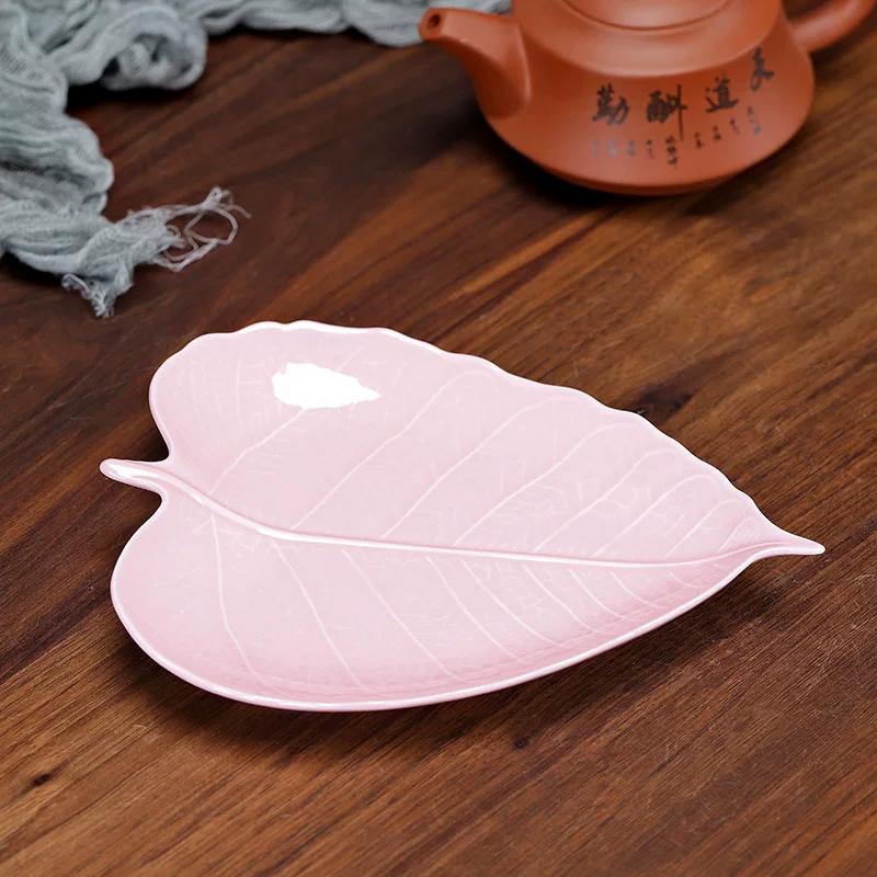 

Ceramic Leaf Dessert Plate Chinese Style Tea Tray in Home Tea Room Plant Element Fruit Plate Kitchen Utensils Underglaze Color 19.5x14.5x3cm