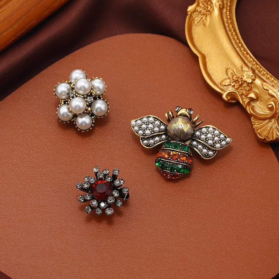 Vintage Baroque Crystal Cross Brooch for Women & Men - Rhinestone Classic Badge