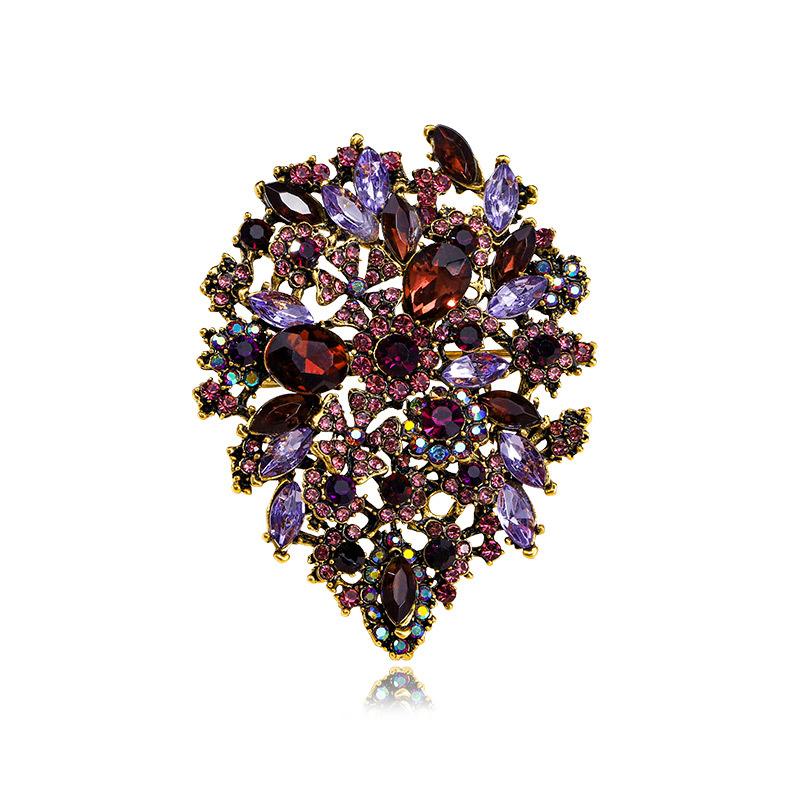 Retro Style Crystal Brooch Women's Atmospheric Corsage Coat Suit Anti-light Pin Diamond Accessories