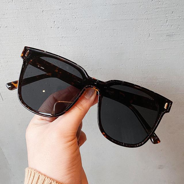 

Большие квадратные солнцезащитные очки с заклепками, женские солнцезащитные очки, мужские винтажные цветные солнцезащитные очки, черные поляризационные очки UV400 цветной печати леопарда