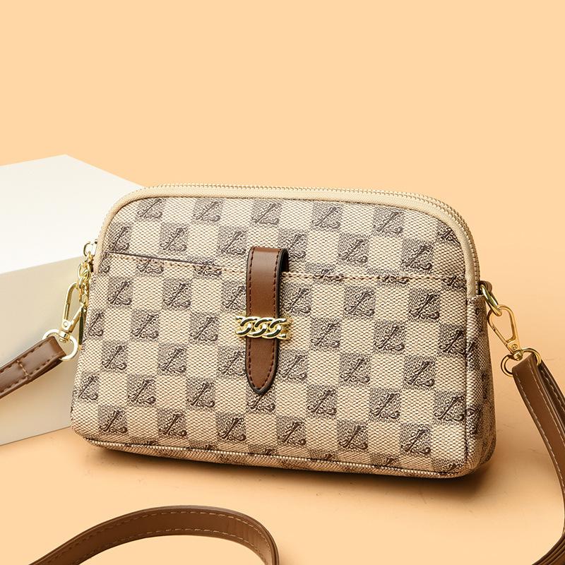 Fashionable and Retro Middle-aged Mother Bag A Small Crossbody Bag for Women