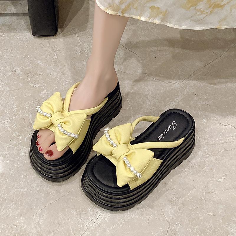 Fashion Women's Genuine Leather Shoes House Slippers Platform Shale Female Beach Slides Pantofle Sabot 2025 House Slippers Platform Fema