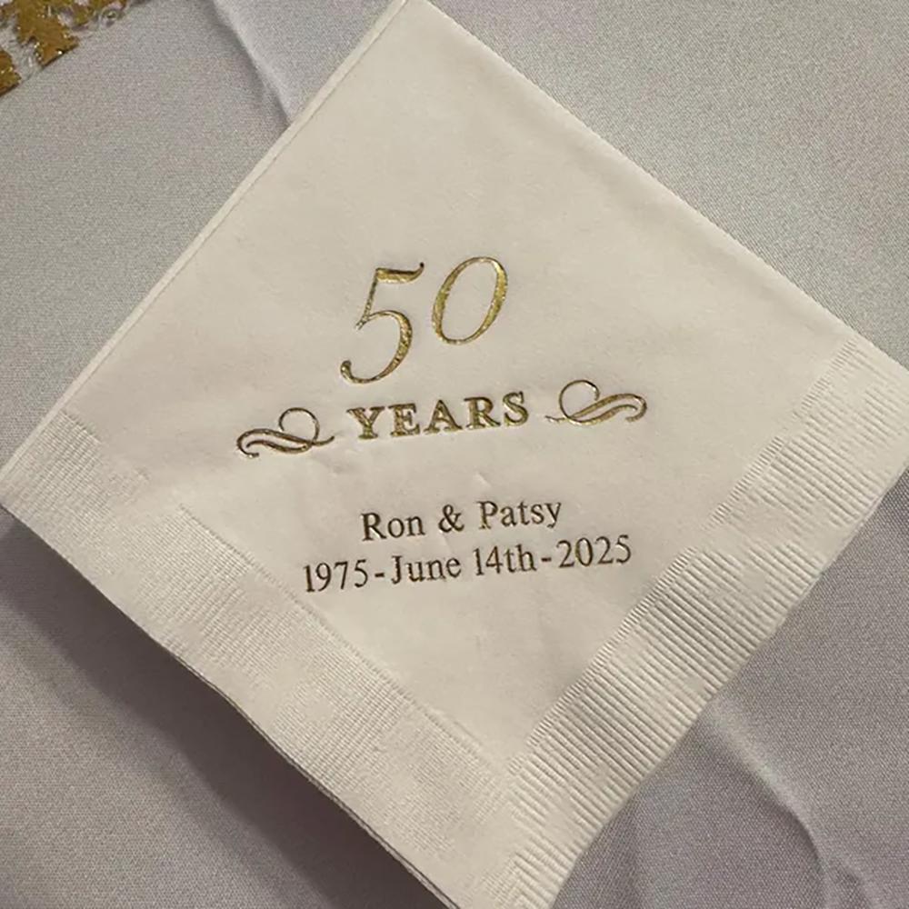 Personalizované 20 kusů 50 let Papírové ubrousky 50. narozeniny Výročí Koktejlové Obědové Ubrousky Oslava Párty Stolní Dekorace