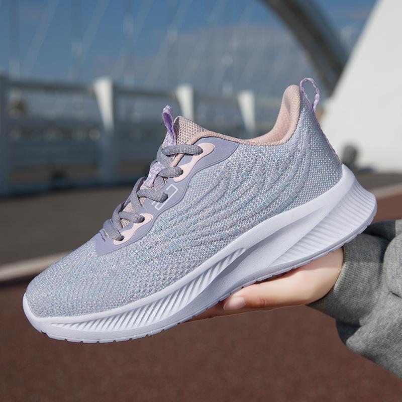2025 new large size flying woven women's shoes spring mesh breathable sports shoes women's lightweight fashion versatile shoes