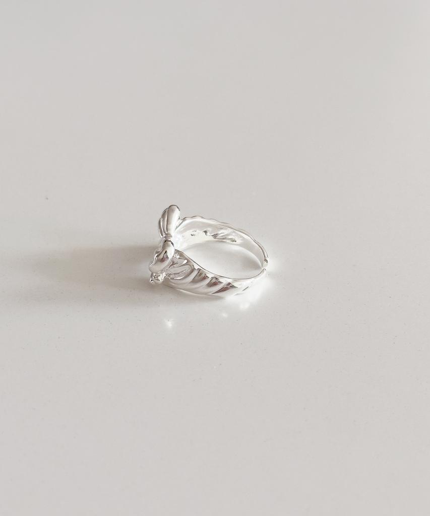 Code.H (Silver 925) Ribbon Bold Ring