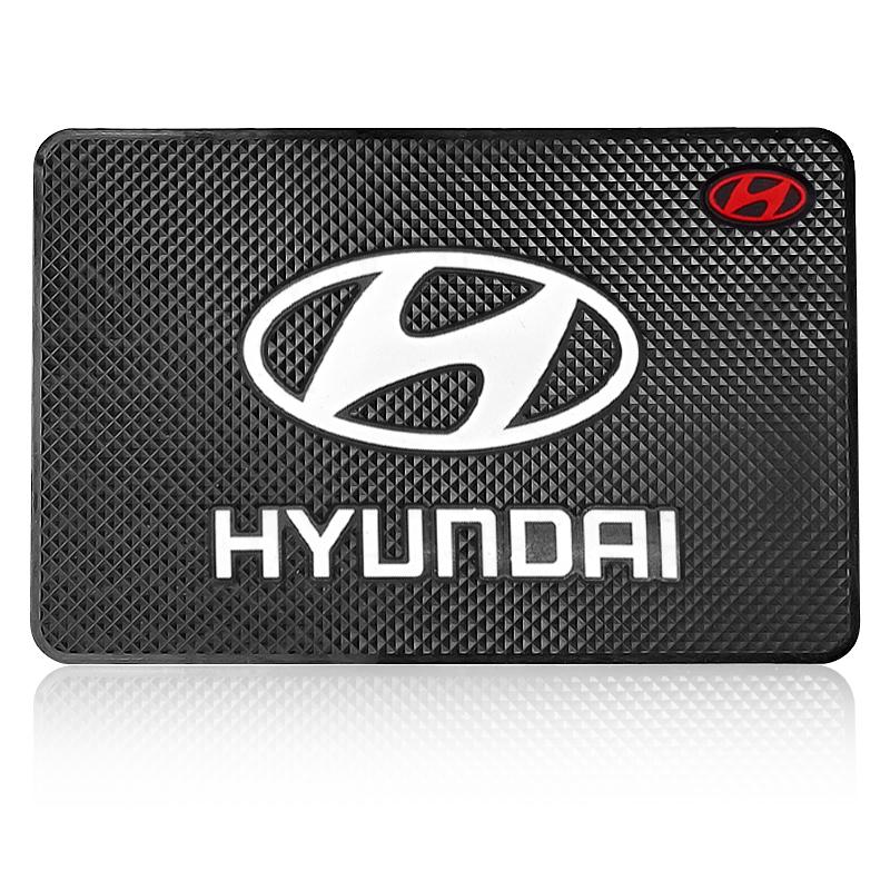 1Pcs Car Emblem Anti Slip Pad Phone Holder Non-Slip Mat Car Stlying For Hyundai I30 I20 IX35 I40 Tucson Getz Sonata Veloster Elantra Solaris