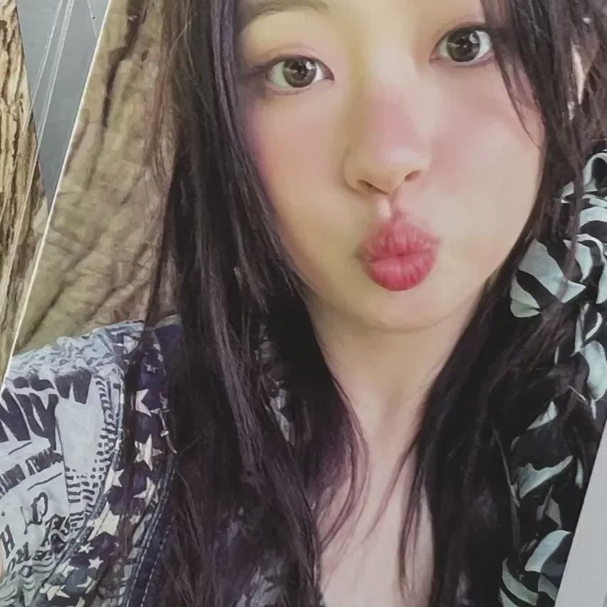 

Kiiikiii Kiki Cya Kya Broadcast Photocard Sell