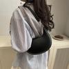 Fashion Retro Underarm Shoulder Bag Portable Daily Crescent Small Handbag